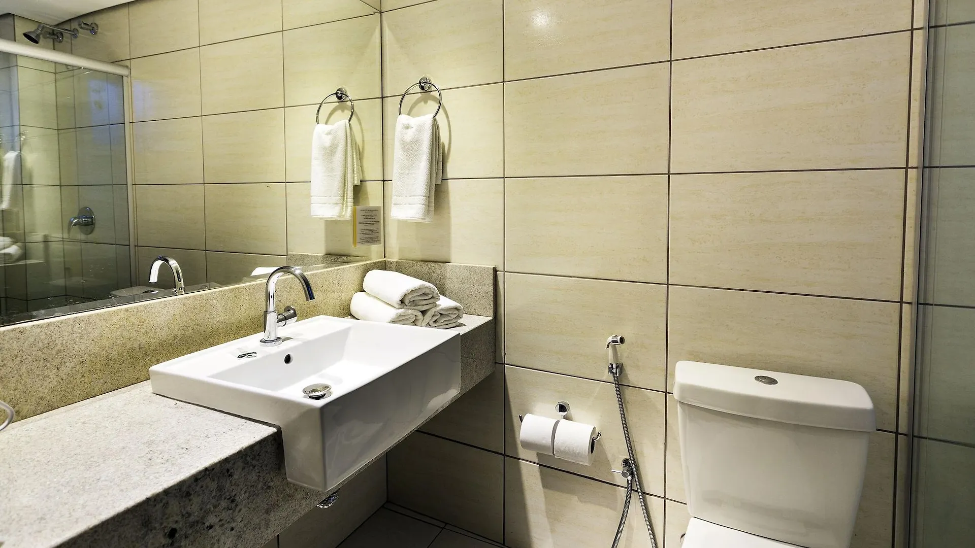 H Hotel Balneário Camboriú